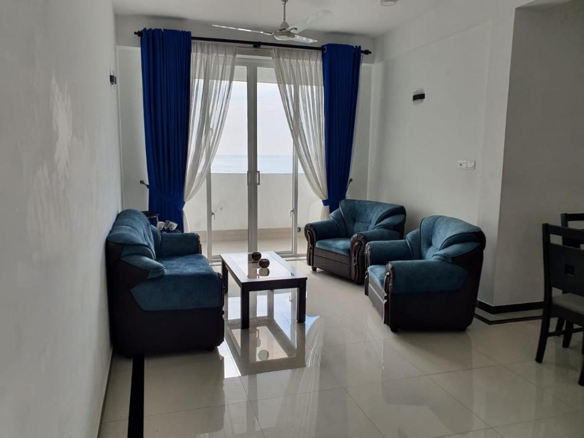 New 2 Bedroom Apartment, 100M Away From The Beach Dehiwala-Mount Lavinia Exterior photo